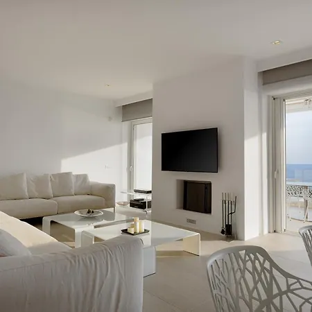 Willa Luxurious Beachfront Maira Agia Marina (Attica)